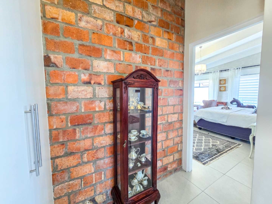 3 Bedroom Property for Sale in Stilbaai Oos Western Cape